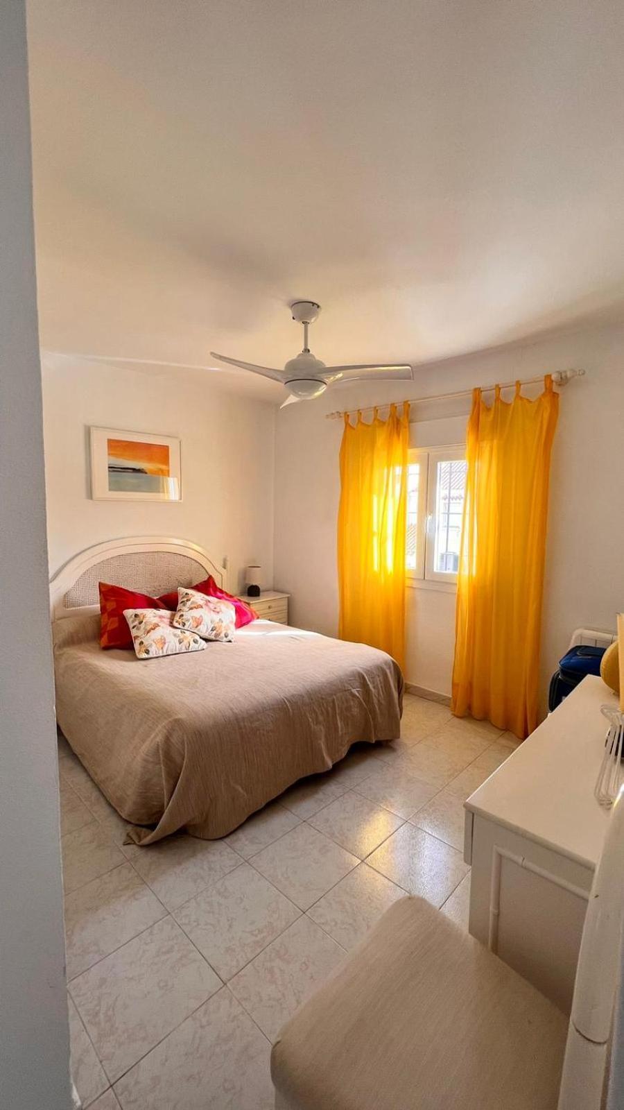 Casa Adosada Marina Playa Y Golf San Luis de Sabinillas Bagian luar foto